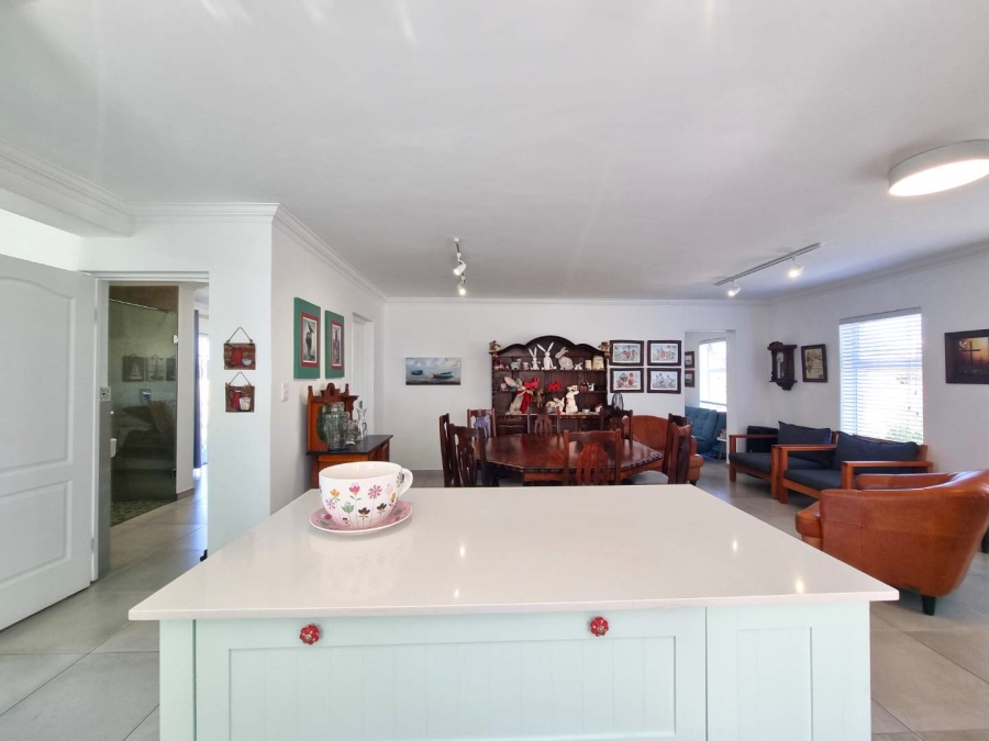 3 Bedroom Property for Sale in Westcliff Western Cape